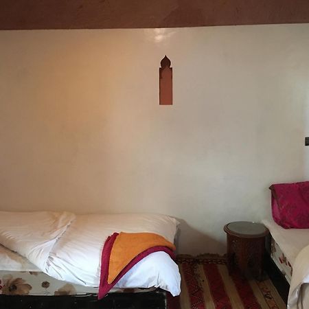 Maison D'Hotes Dar Afra Ait Ziri Buitenkant foto