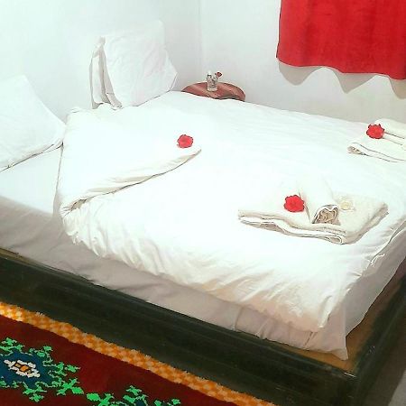 Maison D'Hotes Dar Afra Ait Ziri Buitenkant foto