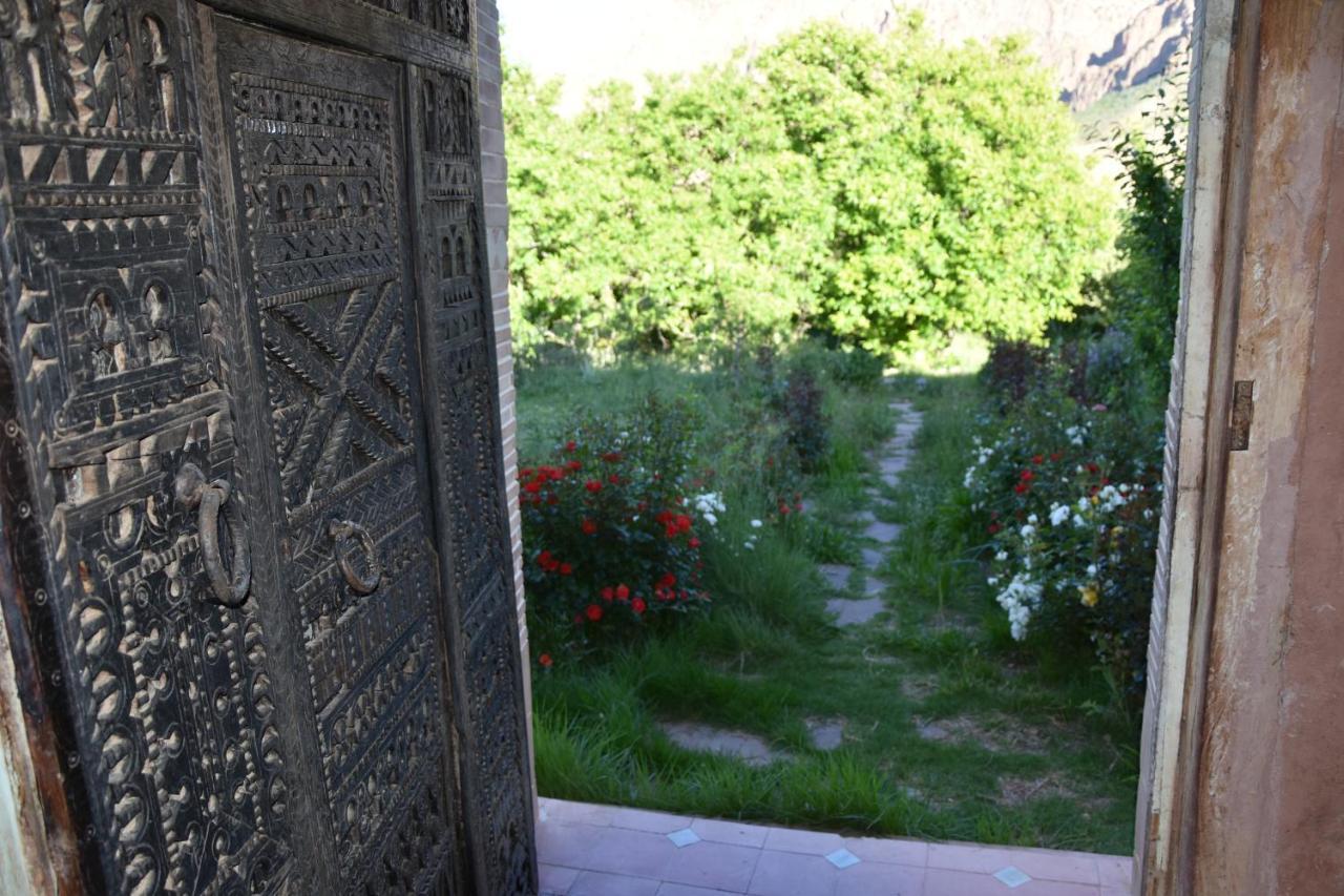 Maison D'Hotes Dar Afra Ait Ziri Buitenkant foto