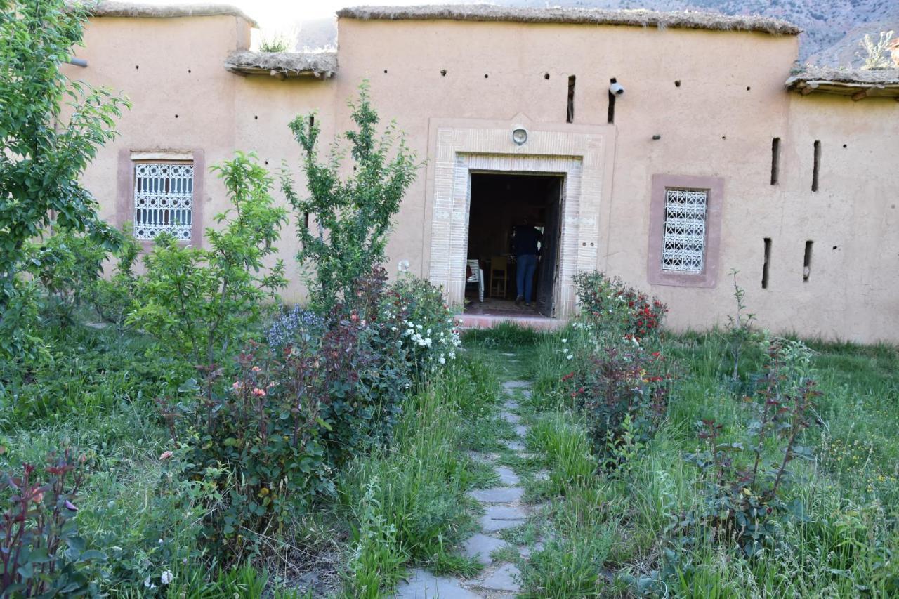 Maison D'Hotes Dar Afra Ait Ziri Buitenkant foto