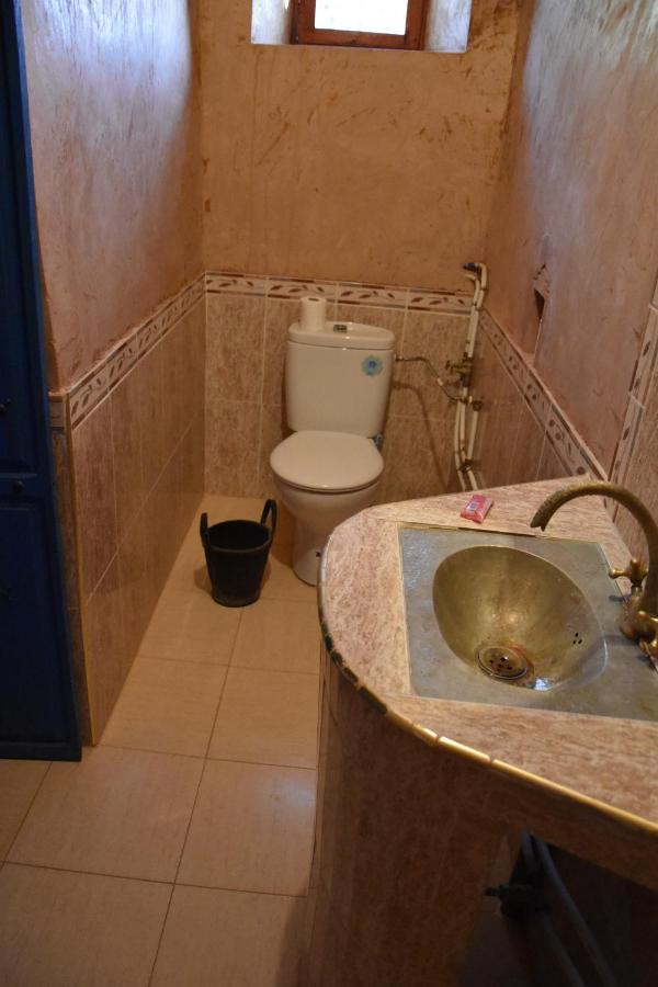 Maison D'Hotes Dar Afra Ait Ziri Buitenkant foto