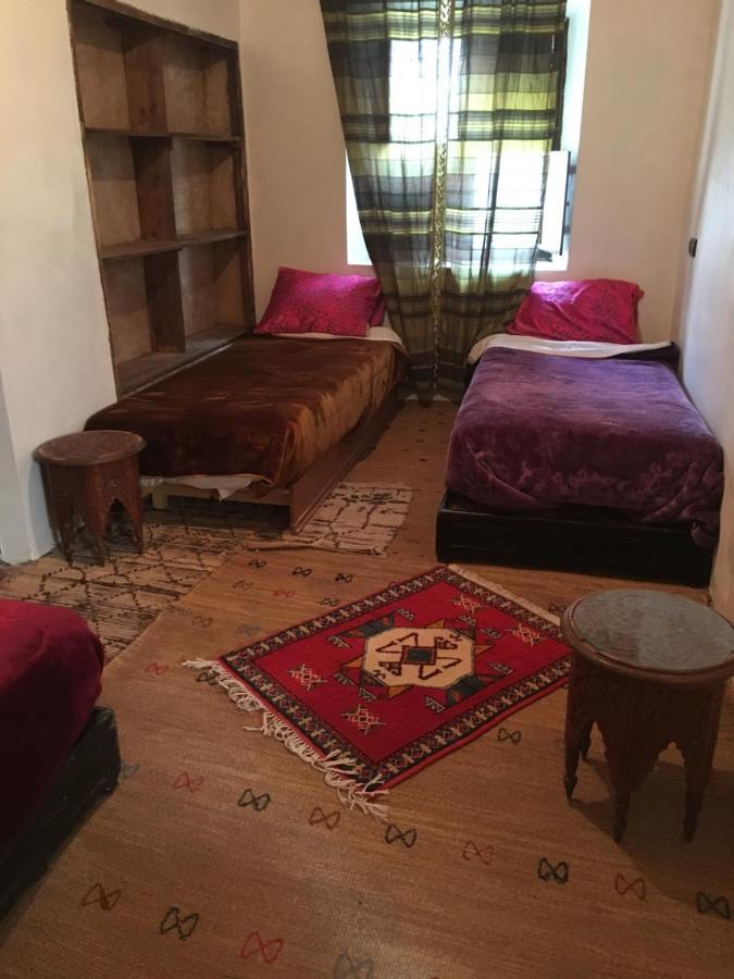 Maison D'Hotes Dar Afra Ait Ziri Buitenkant foto
