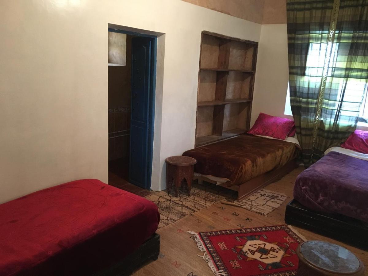 Maison D'Hotes Dar Afra Ait Ziri Buitenkant foto