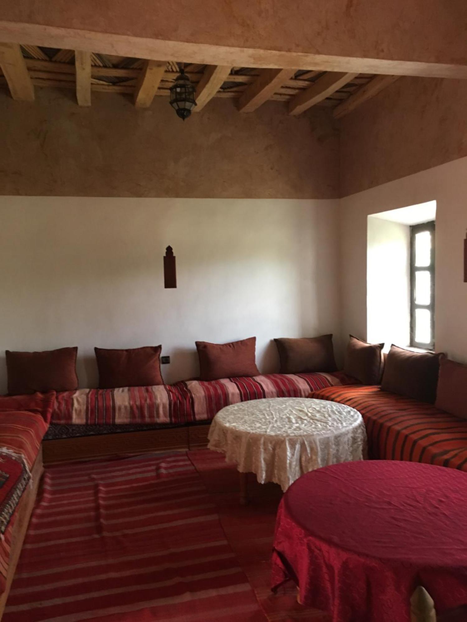Maison D'Hotes Dar Afra Ait Ziri Buitenkant foto