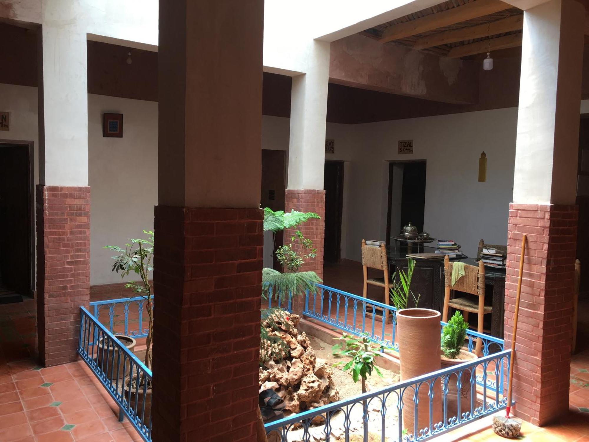 Maison D'Hotes Dar Afra Ait Ziri Buitenkant foto