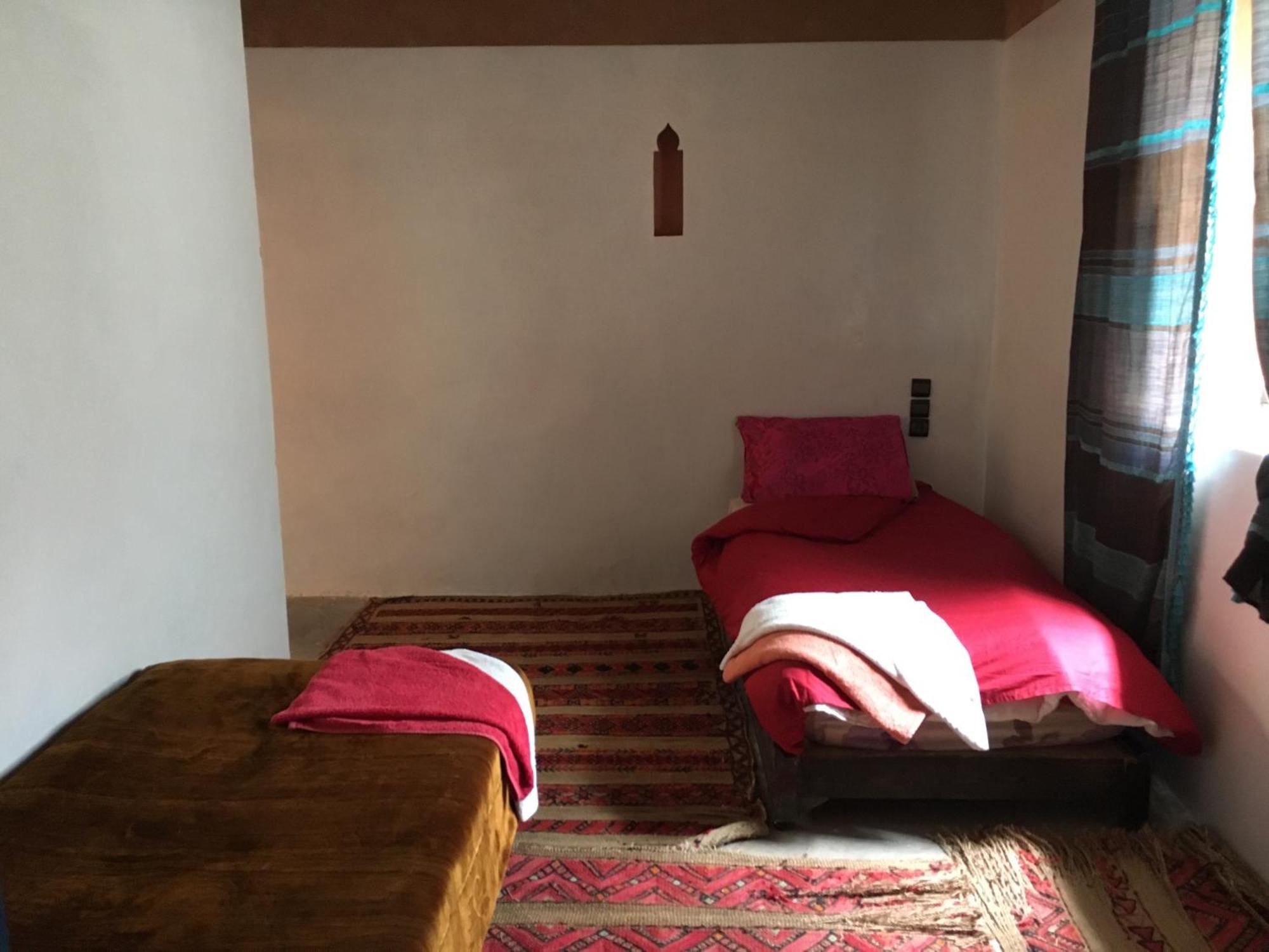 Maison D'Hotes Dar Afra Ait Ziri Buitenkant foto